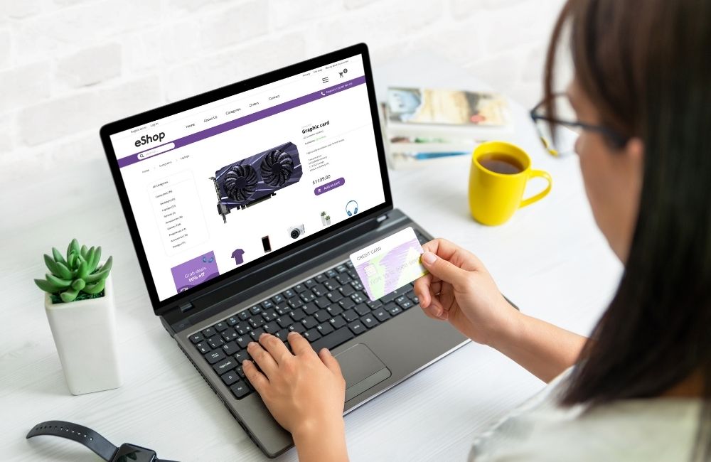 ecommerce website definition