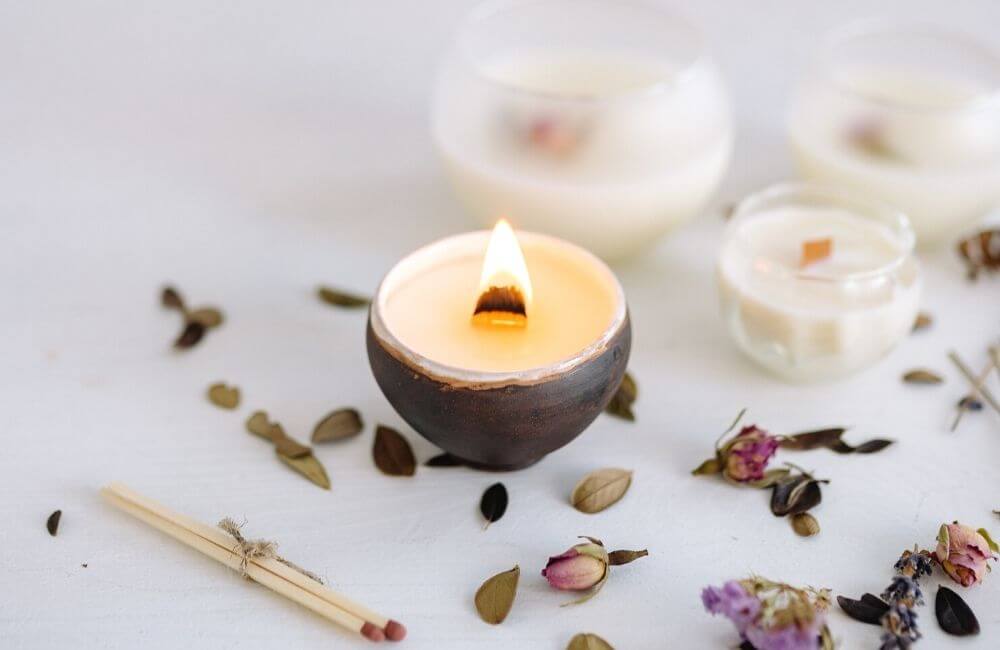 how to start a candle business