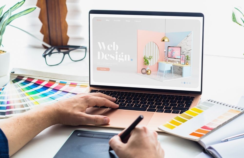factors to consider when designing an ecommerce website