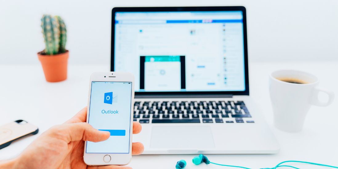 Outlook PWA Navigating the Future of Web Innovation